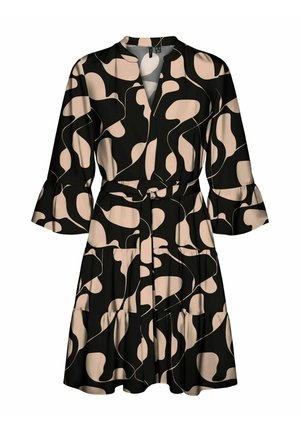 Vero Moda Curve Robe de jour - black