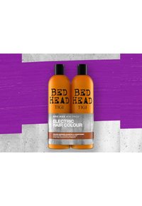 Bed Head By TIGI Re-Energise Shampoo & Conditioner Set - Clarifying & Hydrating, Colour-Safe, For All Hair Types