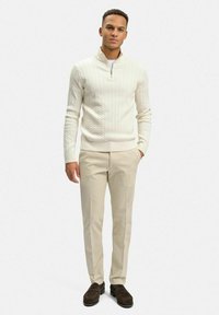 Riley DANIEL BYXOR  - Chinos - silver lining