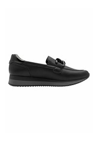 Chaussures noires en cuir à enfiler avec une finition lisse, présentant une sangle avec un détail en boucle et une semelle texturée pour une meilleure adhérence.