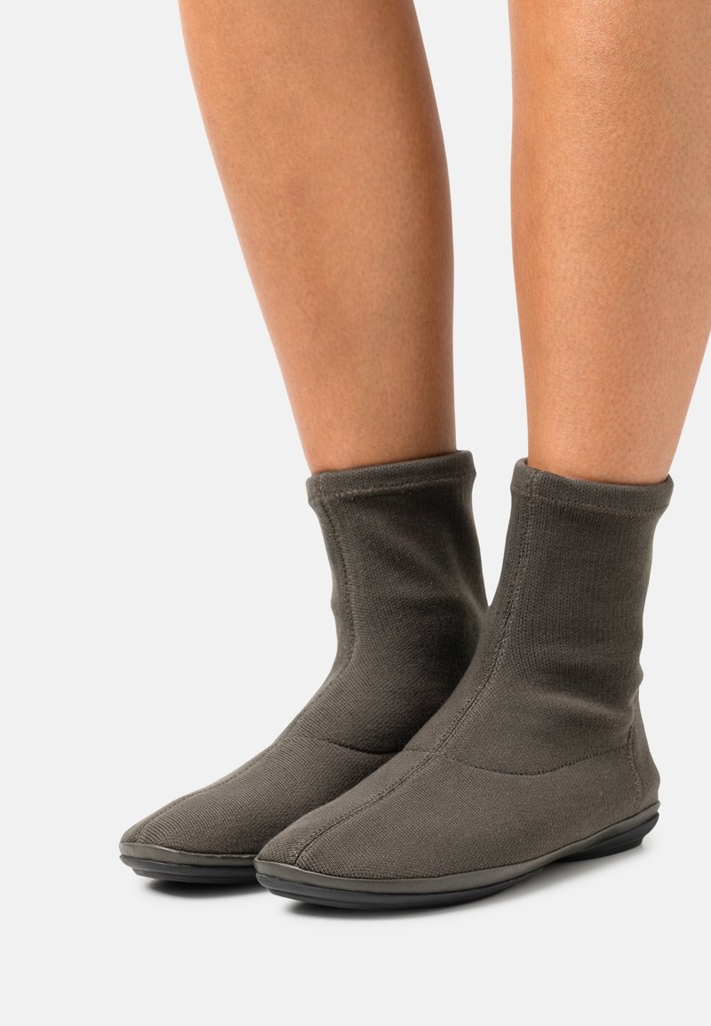 Camper Bottines - brown