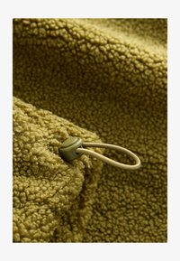 Wybrany, olive green