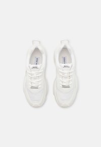 Steve Madden BELISSIMO - Sneakers basse - white