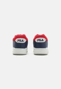 Fila WAYNE - Sportcipő - white/red