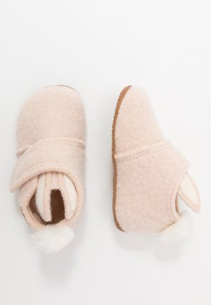 HASENOHREN UND BOMMEL - Chaussons - cuddle