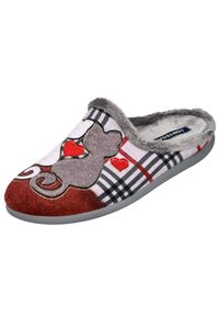 Zapatilla gris con un patrón de cuadros rojos y blancos, que presenta un diseño de un gato gris y corazones rojos. Forro interior suave y suela gris.