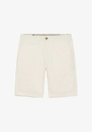 Pantalones cortos casual de color crema con trabillas para cinturón, bolsillos laterales y cierre de botón en la cintura.