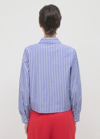 Calliope CROPPED A RIGHE - Camicia - var bluette
