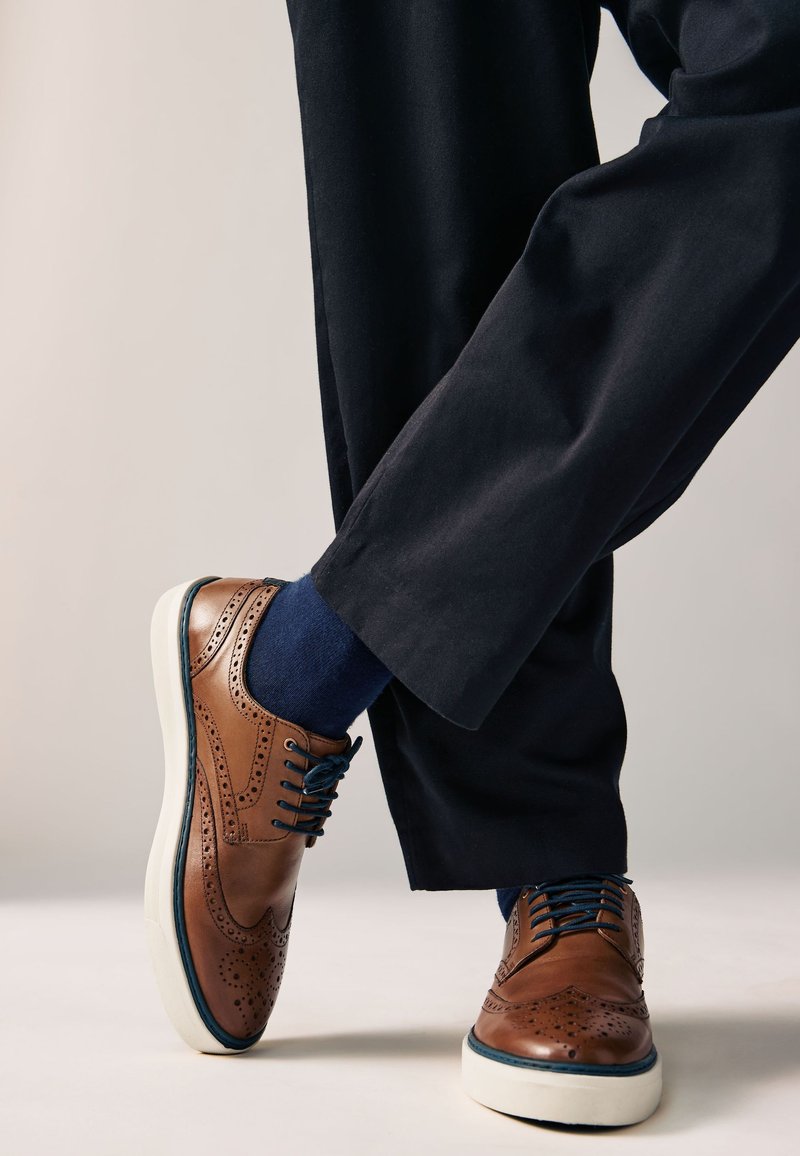 Next REGULAR FIT - Casual lace-ups - tan brown/brown - Zalando