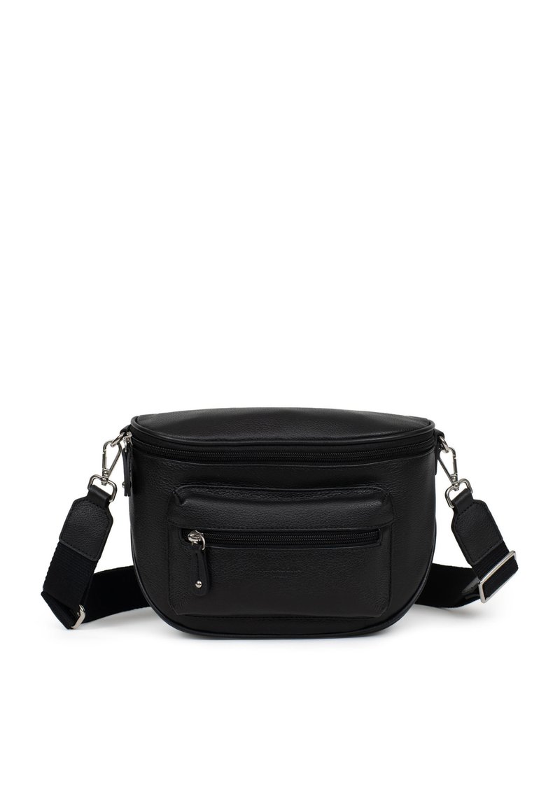 Marsupio in pelle nera con una forma arrotondata, chiusura superiore con zip, tasca frontale con zip e tracolla regolabile. Texture liscia, hardware minimal.