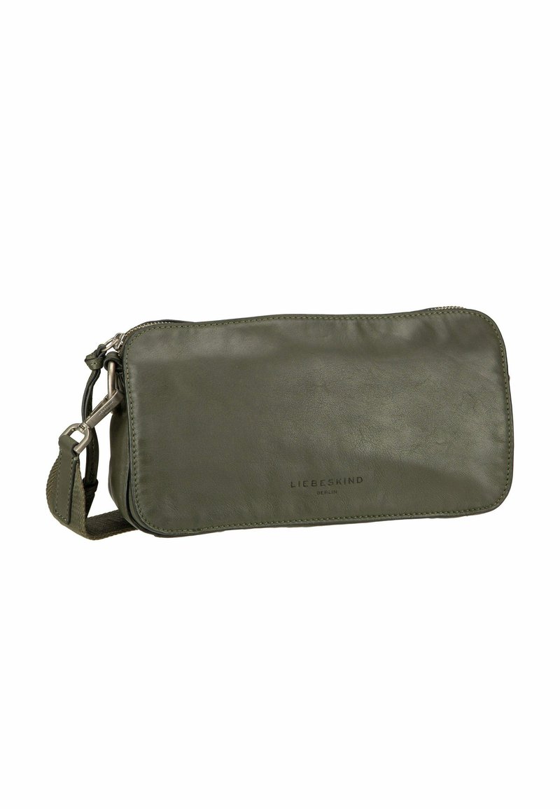 Oliwkowa skórzana prostokątna torebka crossbody z zapięciem na zamek, regulowanym materiałowym paskiem i logo "Liebeskind Berlin" z przodu.