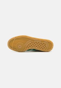 adidas Originals BRMD - Tenisice - hazy green/preloved green