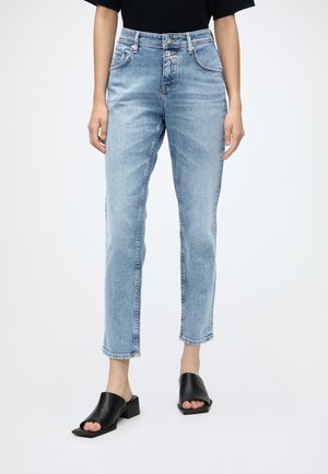 Marc O'Polo BOYFRIEND FIT CROPPED  - Kitsenevad teksad - blue wash