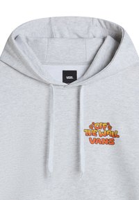 Sudadera gris con un bolsillo canguro y cordón, con un colorido logo "OFF THE WALL VANS" en la parte frontal. Textura suave.