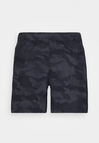 Tumman laivastonsiniset urheilushortsit, joissa on teksturoitu kamuflaažikuvio, joustava vyötärö ja kevyt materiaali mukavuutta varten.