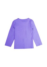 Langes, lila T-Shirt aus weicher Baumwolle, mit Rundhalsausschnitt und schlichter Optik ohne Grafiken oder Muster.