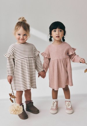 Next, REGULAR FIT - LONG SLEEVE FRILL SLEEVE RIBBED DRESSES 2 PACK - Jumper dress - neutral stripe pale pink