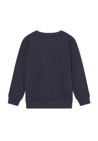 Sweat à col rond bleu marine avec des manches longues, des poignets côtelés et un col rond. Tissu doux et texture lisse avec des détails de design minimalistes.