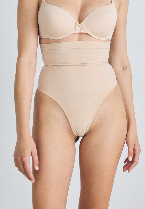 EVERYDAY SEAMLESS HIGH WAISTED THONG - Thong - beige