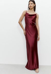 Svečana odjeća - burgundy red