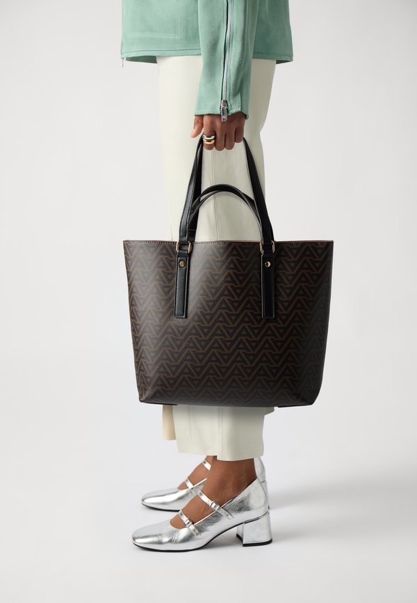 CIBRIANNX SET - Clutch