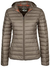 Donkerbruine pufferjas met een capuchon, volledige rits, horizontale stiksels en oranje accenten op de binnenvoering.