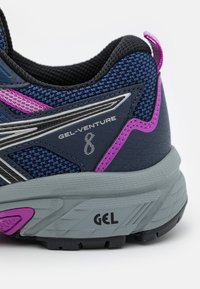 ASICS Löparskor terräng - dark blue