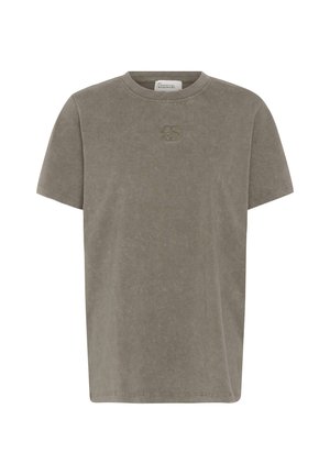 Rövid ujjú, barna mosott pamut póló kerek nyakkivágással és középre helyezett kis hímzett logóval a mellkasnál.