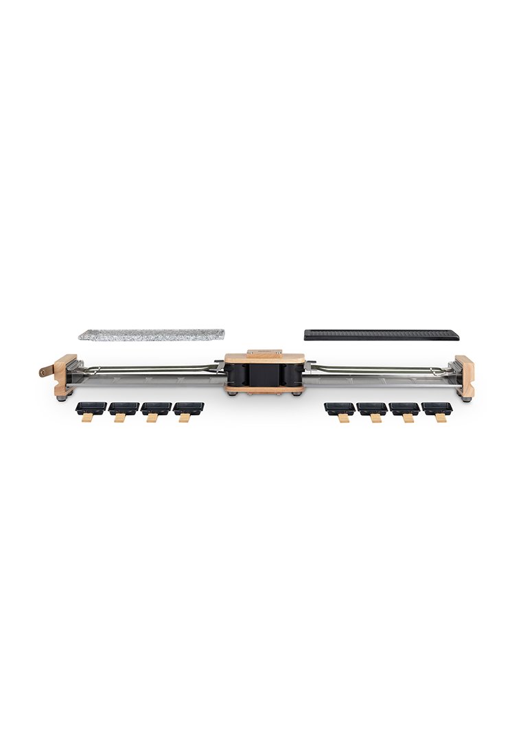 Trusset multi-fonctionnel avec des éléments en métal et en bois. Comprend un compartiment central, des composants glissants et divers accessoires de formes variées.
