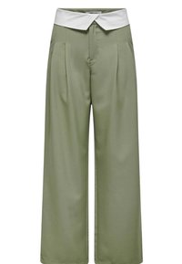 Pantaloni a gamba larga verde chiaro con una cintura bianca a collare, caratterizzati da due pieghe frontali e una texture liscia. Senza chiusure visibili.