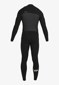 Black wetsuit with long sleeves and legs, featuring a gray panel on the upper back and a white logo on the lower leg. Smooth texture.