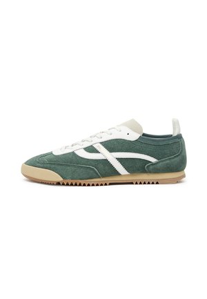 Trainers - emerald