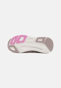 Skechers MAX CUSHIONING ELITE 2.0 - Športni copati - purple/pink
