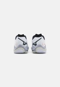 Mizuno WAVE LIGHTNING Z8 - Scarpe da pallavolo - white/salsa/black