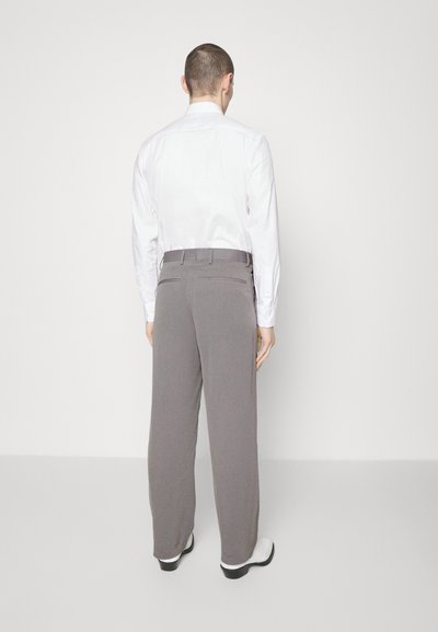 Tiger of Sweden TREY - Pantalon classique - grey shadow