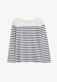 Vald, falmouth breton chalk maritime