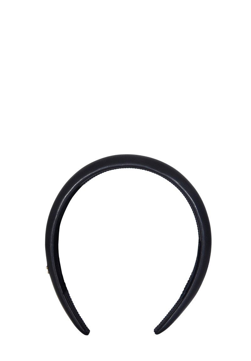 Un bandeau noir et lisse présenté sur un fond uni, arborant une forme arrondie avec un éclat subtil et un revêtement intérieur texturé.
