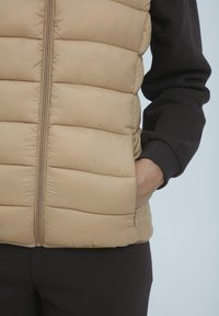 b.young BYBELENA WAISTCOAT - - Weste - tannin