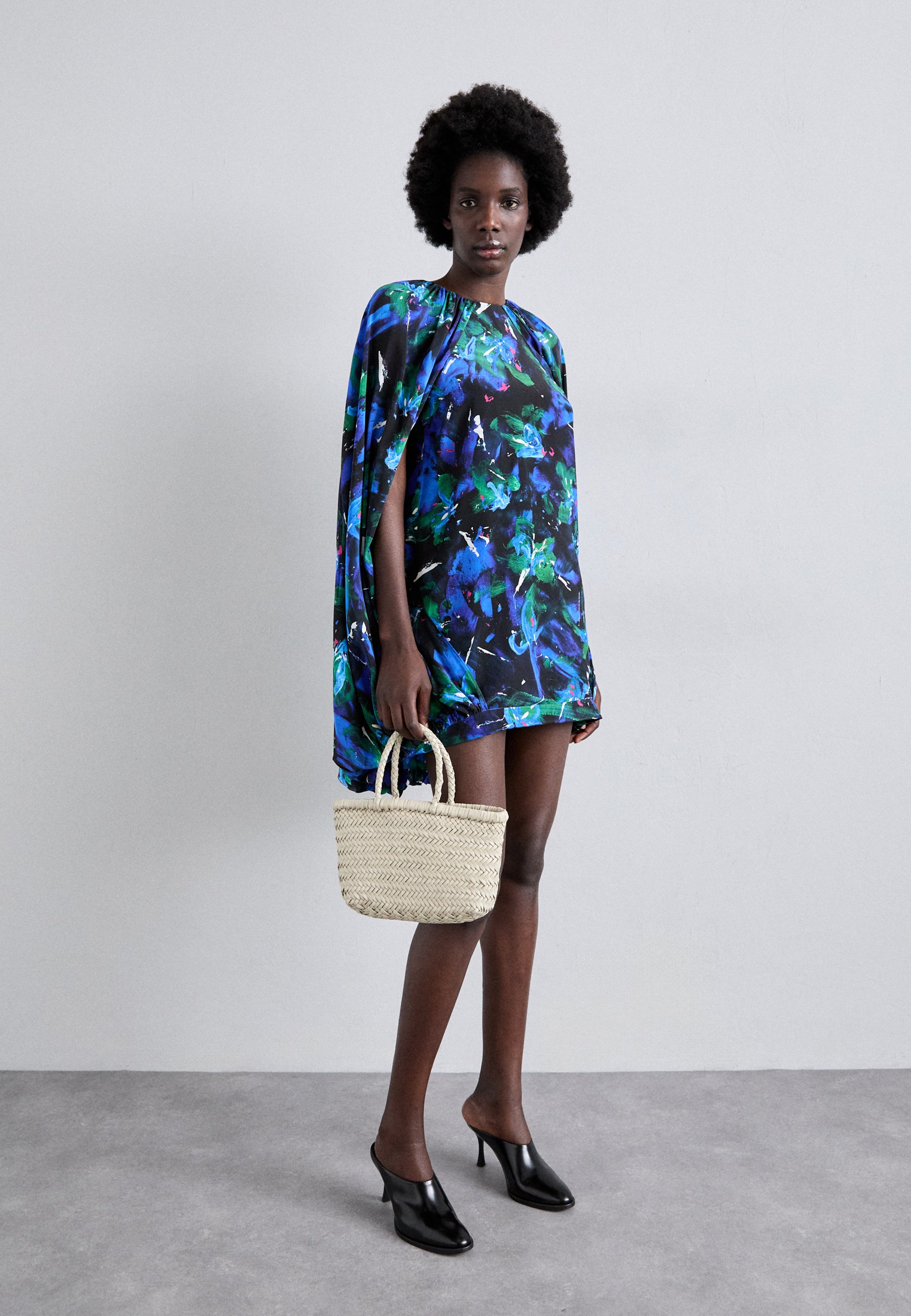 ドラゴン　MINI FLAT GORA PEARL　新品 Dragon Diffusion - ミニ フラット Gora パール ウーブン レザー