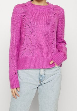 Stickad tröja - pink