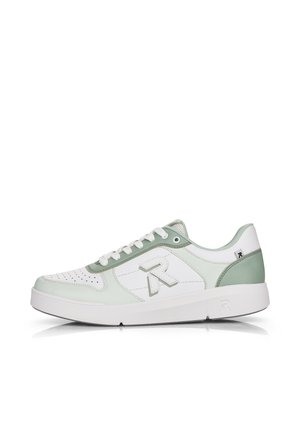 Trainers - grün
