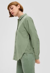 s.Oliver Hemdbluse - salbeigrün