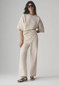 THE SET REGULAR FIT - 2 PACK SHORT SLEEVED LOOPBACK SET - T-paita - taupe pink cream