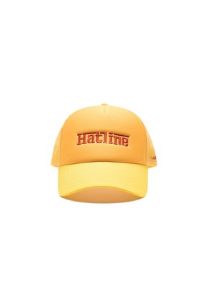 Gorra de béisbol amarilla y naranja con texto bordado en rojo "Hatline" en la parte frontal y paneles de malla en los costados.