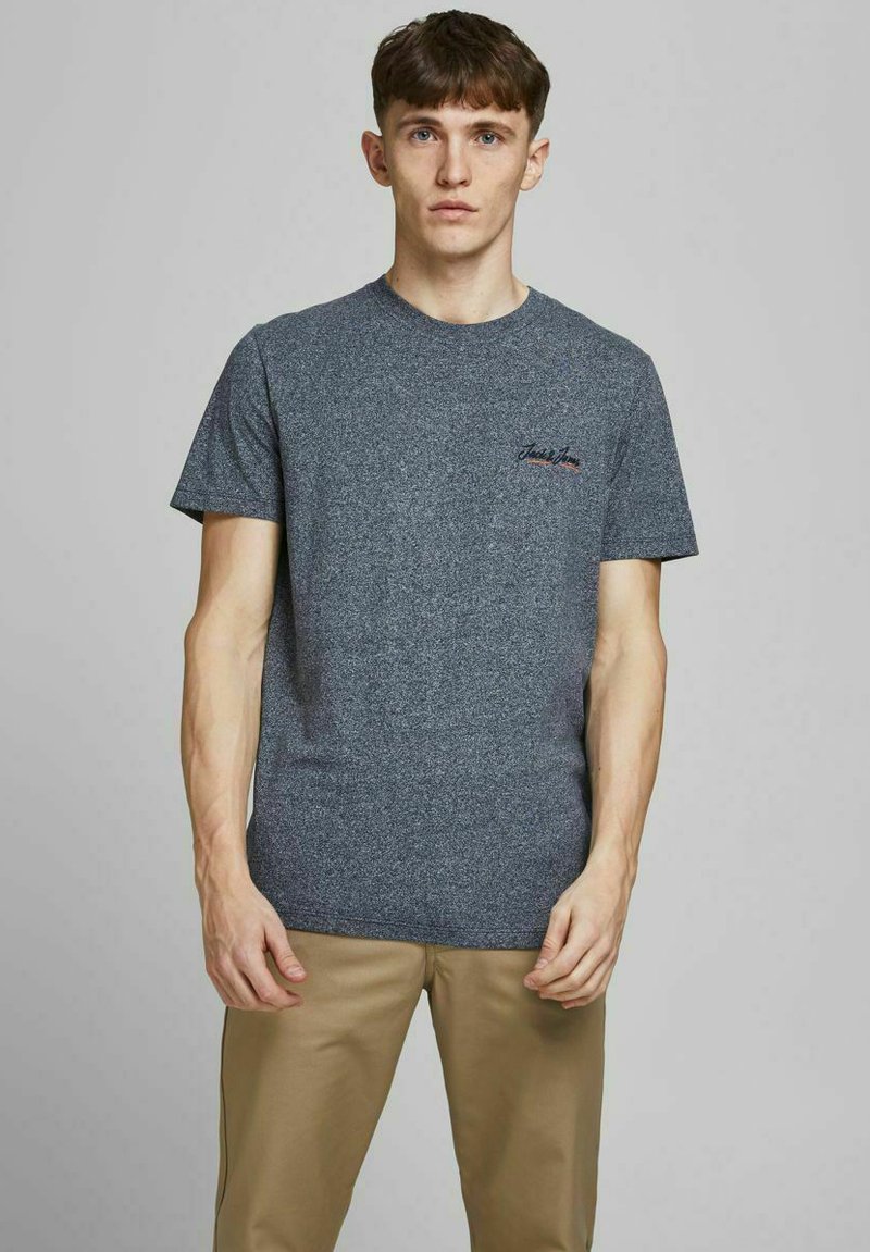 Herren T-Shirts basic | Jack & Jones JORTONS T-Shirt basic navy blazer/dark-blue denim - TH91920 Herren T-Shirts basic | Jack & Jones JORTONS T-Shirt basic navy blazer/dark-blue denim - TH91920