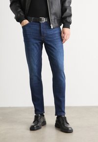 HUGO - Slim fit jeans - dark blue Thumbnail Image 1