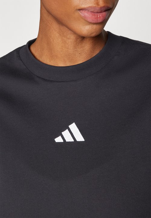 adidas Women's Essentials 3-Stripes Cotton T-Shirt Black/White — foto 6