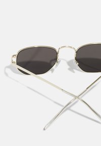 Pier One UNISEX - Saulesbrilles - black