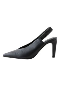 Décolleté slingback in pelle nera con punta affilata, fascia elastica testurizzata e tacco a stiletto sottile, con superficie opaca liscia.