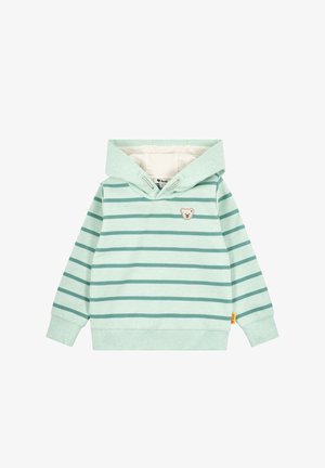 Sweat à capuche pour enfants rayé vert clair et blanc avec une petite écusson ours en peluche sur la poitrine et capuche à cordon.